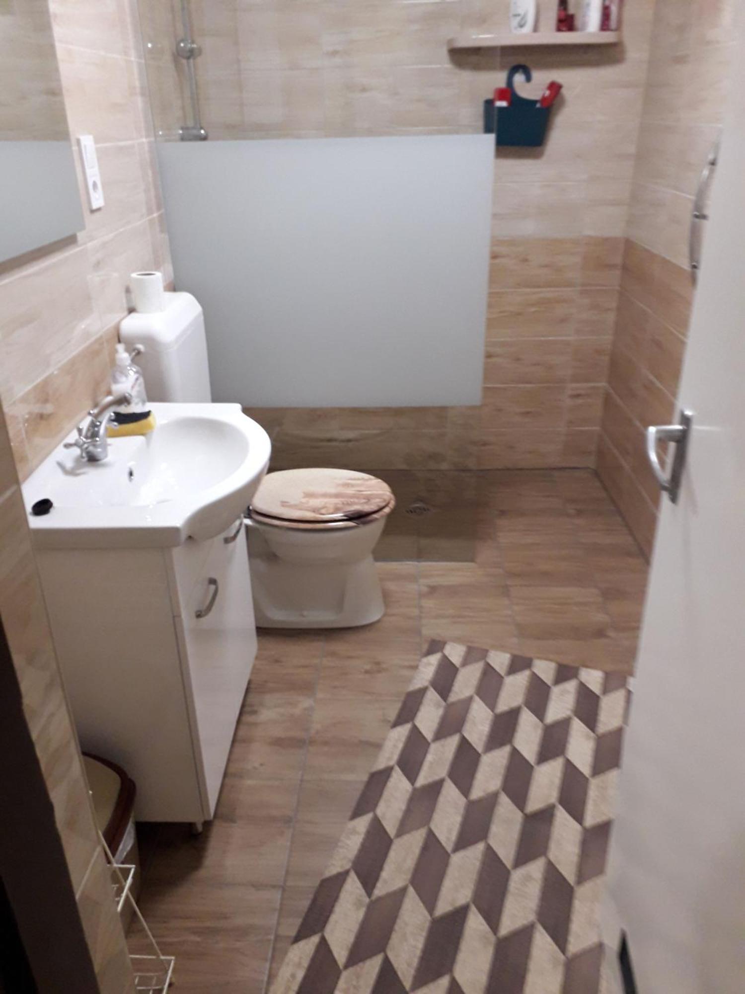 Kelemen Apartmanok Abádszalók Exterior foto
